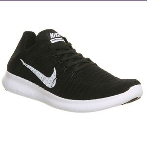 Nike Free RN Flyknit